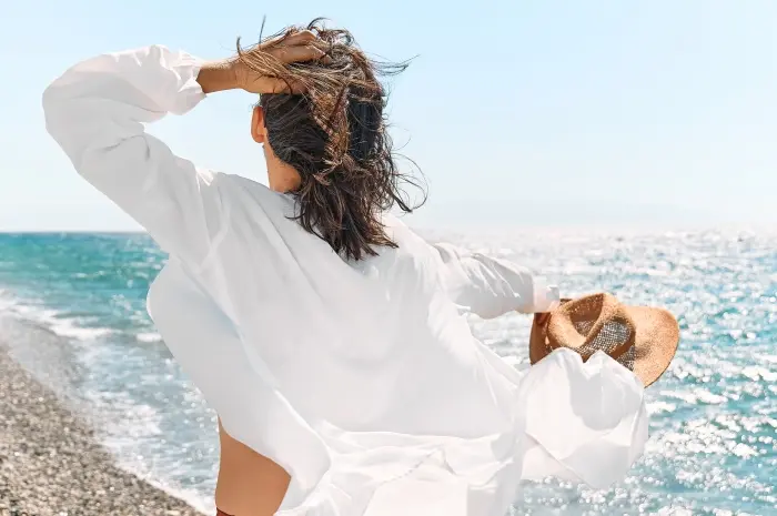 How to Protect Hair from the Sun with Sea Salt