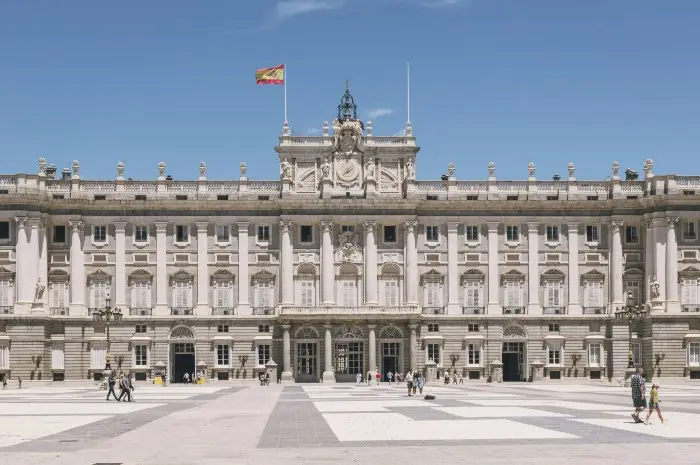 Most Popular and Interesting Tourist Destinations in Madrid to Visit